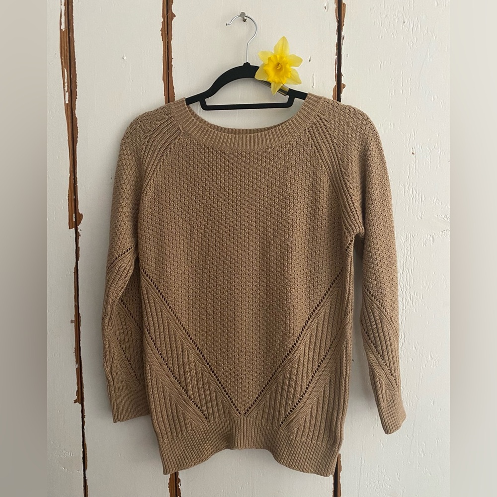 Lightweight Spring Miracle City USA pullover sweater size s/m